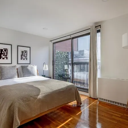 Midtown East 2br W Elevator Nr Train Nyc-1255 Apartment