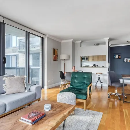 Apartment Midtown 1br W Water Views Indoor Pool Nyc-36