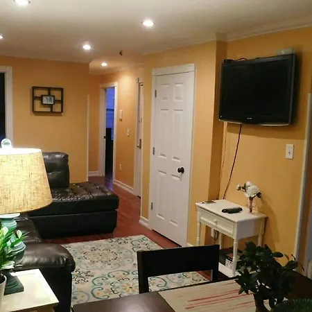 Suite1442llc Apartment *