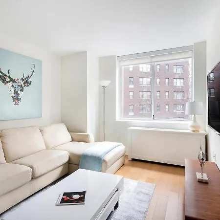 Stunning 2 Bed 2 Ba At Ues New York