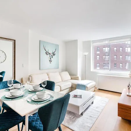 Stunning 2 Bed 2 Ba At Ues *