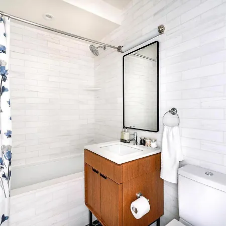 Apartment Stunning 2 Bed 2 Ba At Ues *
