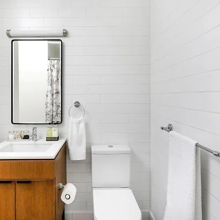 Stunning 2 Bed 2 Ba At Ues Apartment *