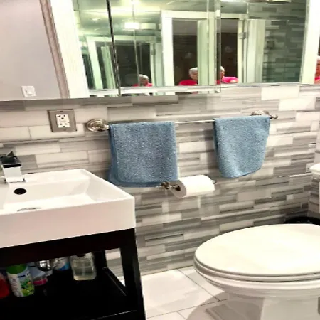 Apartment Stunning 2 Bed Apt In Murray Hill New York