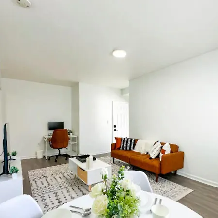 Apartment Stunning 2 Bed Apt In Murray Hill *