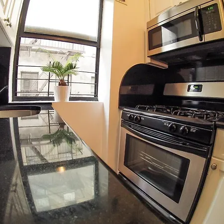 Apartment Central Park West Two Bedroom *