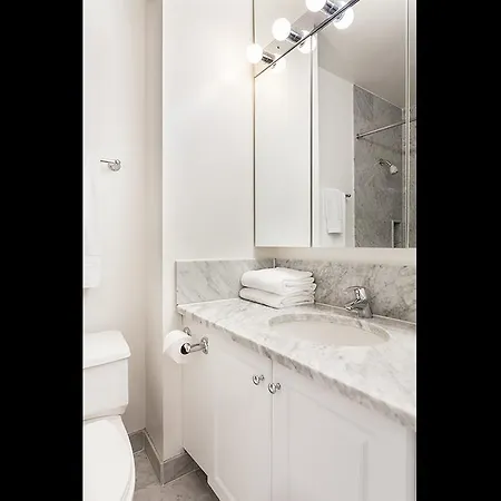 2 Bedroom Luxury On Broadway Near Carnegie Hall Apartment New York