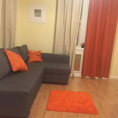 Huge & Sunny 1bd *