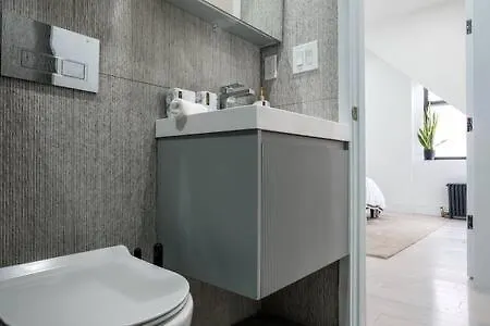 Apartment 3br 2baths With Private Outdoors New York