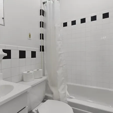 Cozy 1br In The Upper East Side Apartment *