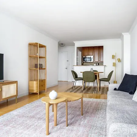 Uws 1br W Doorman Elevator Nr Lincoln Center Nyc-459 Apartment New York