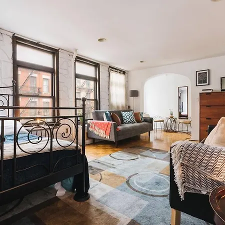 Apartment East Village Townhouse *
