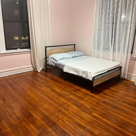 Yulduz's New York