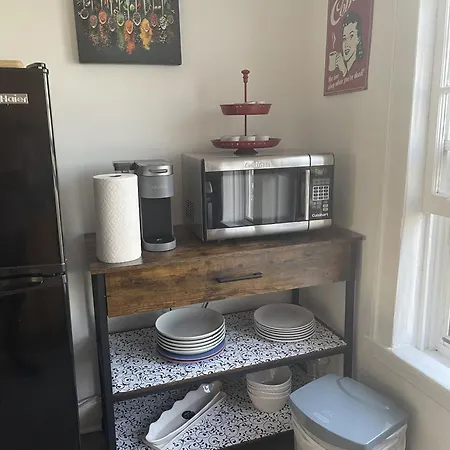 Spacious Studio Near Ditmars Blvd Apartment New York