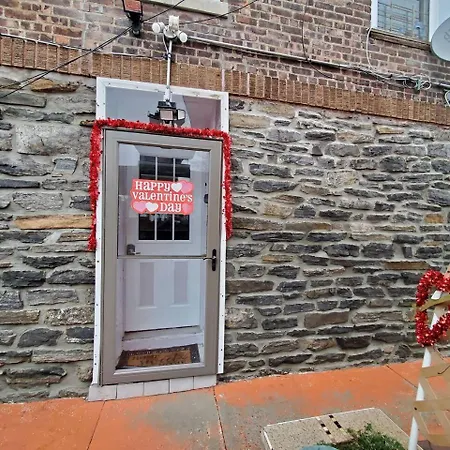 Apartment Lovely 2 Bedroom With 2 Entrance And Parking With A Fee
