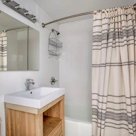 Chelsea 2br W Wd On A Quiet Street Nyc-299 * New York