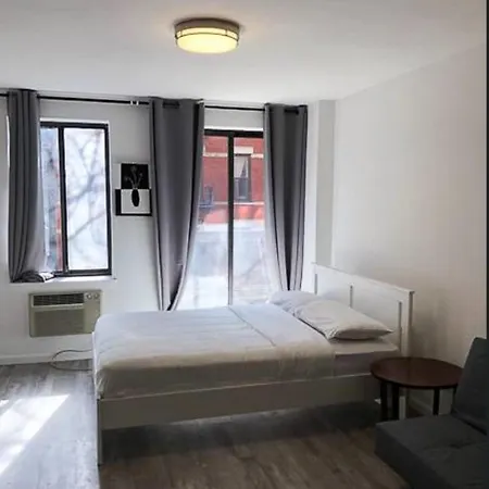 Cozy Studio! Upper East Side! * New York