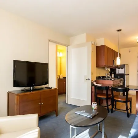 Apartment Spacious 1 Bedroom Unit In Prime Location New York