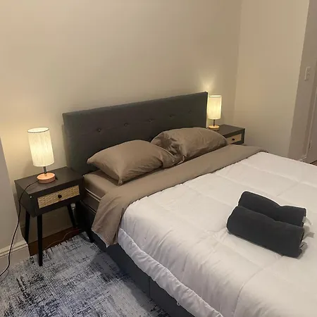 Best 1 Bedroom Apt Near Time Square Apartment *