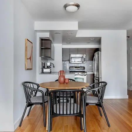 Apartment Lenox Hill 2br W Elevator Doorman Nr Art Nyc-1284 New York