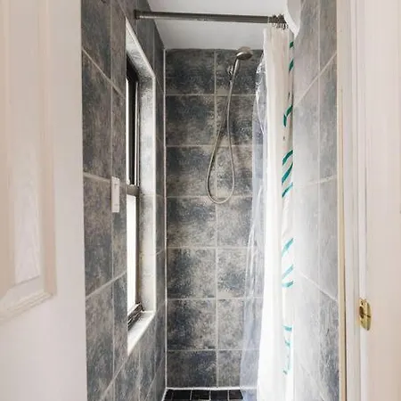 East Village Townhouse * New York