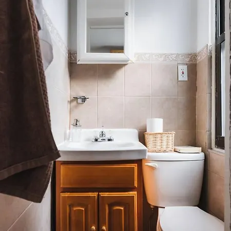 Apartment East Village Townhouse *