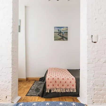 East Village Townhouse * New York