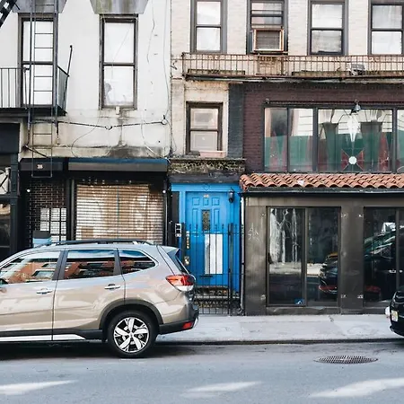 Apartment East Village Townhouse New York