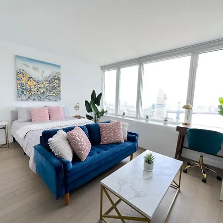 Luxury Skyline Manhattan Views Williamsburg New York