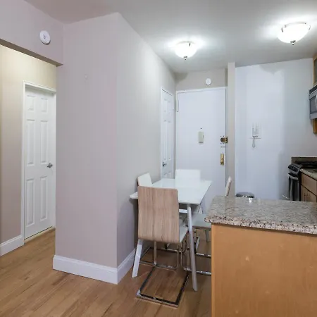 Exotic 2 Bd 1 Ba At Upper West Side New York