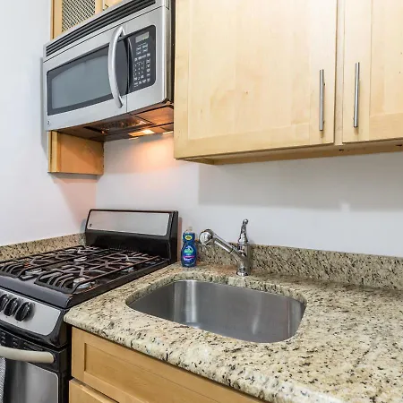 Exotic 2 Bd 1 Ba At Upper West Side New York