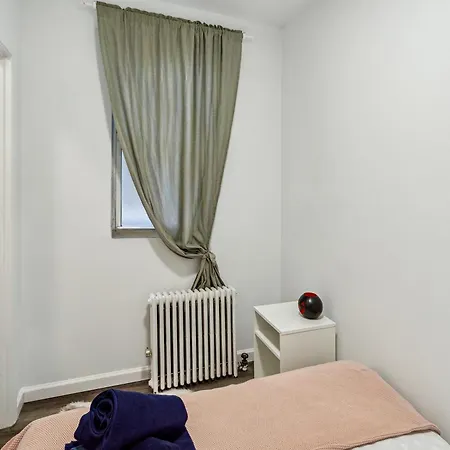 Apartment 3bd Luxe Unit In Hells Kitchen