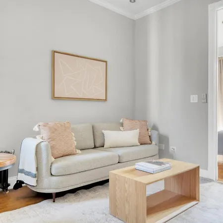 E Village 2br W Wd Nr Great Restaurants Nyc-760 *