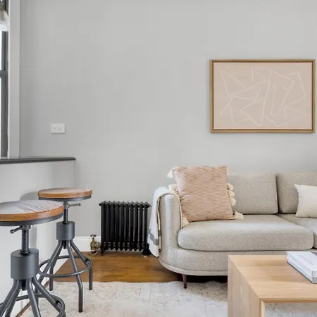 E Village 2br W Wd Nr Great Restaurants Nyc-760 Apartment *