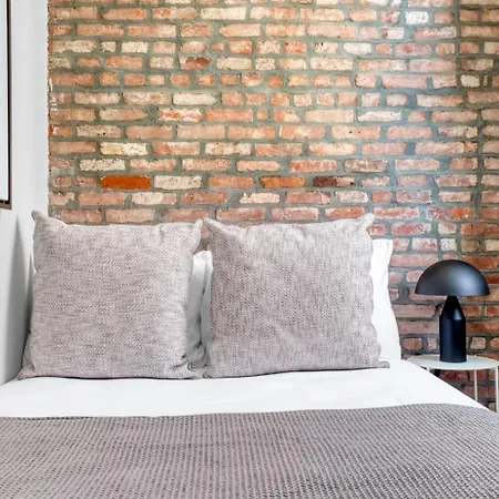 E Village 2br W Wd Nr Great Restaurants Nyc-760 Apartment New York