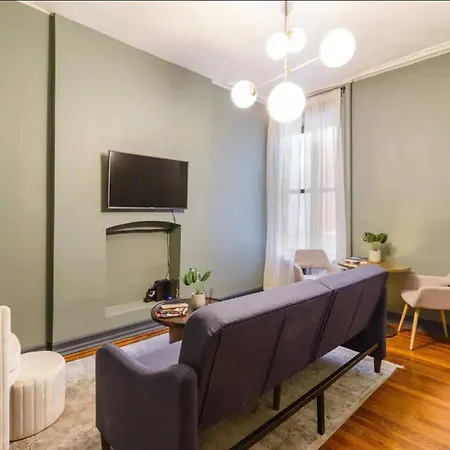 Upper West Side Furnished 1 Bedroom