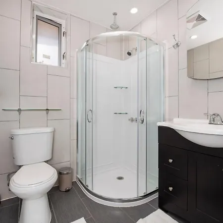 Luxury Sutton Place Duplex 3br 3bth * New York