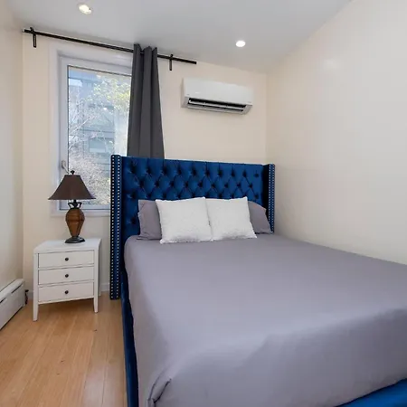 Luxury Sutton Place Duplex 3br 3bth *