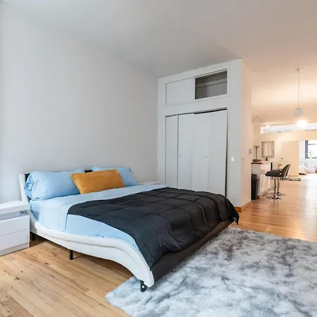 Monthly Nyc Rentals- Modern 4 Bedroom Unit Apartment