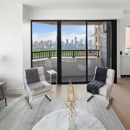 Park 4 Bdr W Apartment *