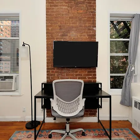 Monthly Nyc Rentals- Lovely Studio * New York
