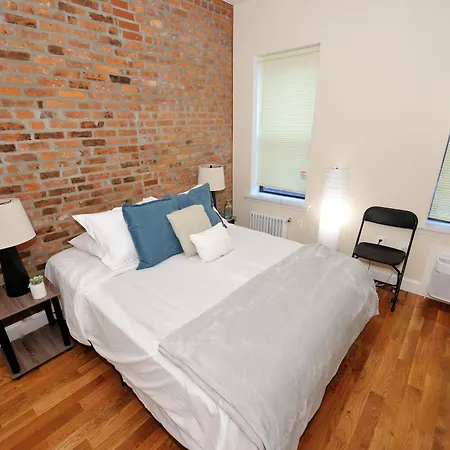 Apartment Monthly Nyc Rentals- Newly Designed Studio