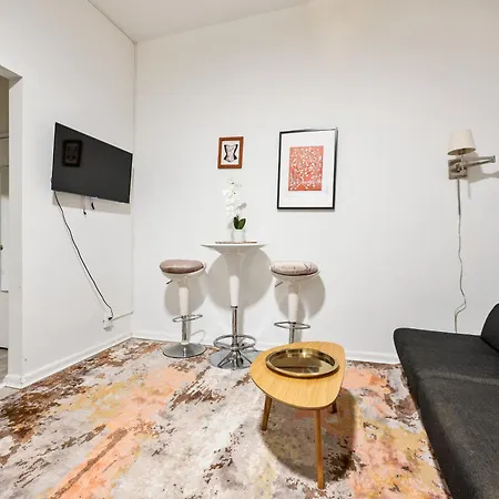 Monthly Nyc Rentals- Modern 1 Bedroom Unit * New York