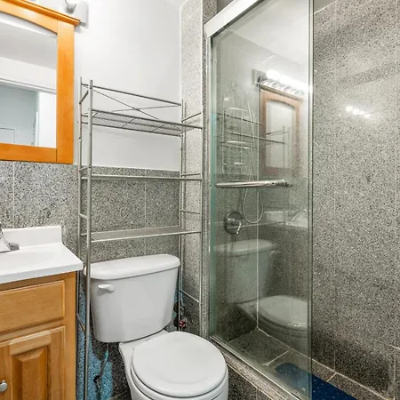 Monthly Nyc Rentals- Modern 1 Bedroom Unit Apartment New York