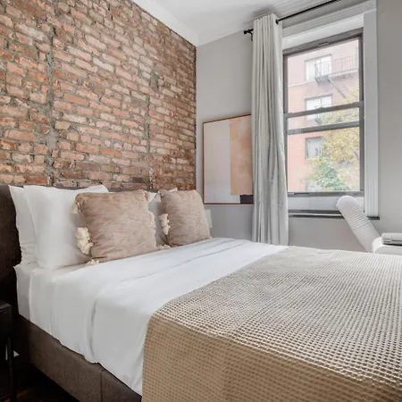 Murray Hill 2br W Wd Nr Groceries Hospital Nyc-1228