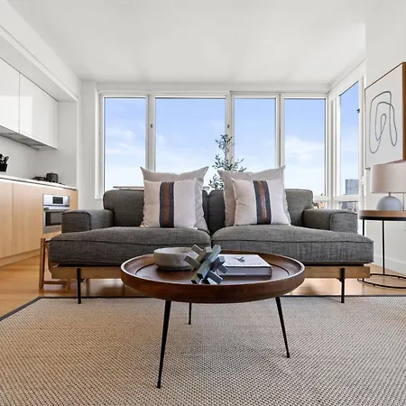 Stunning Luxe 1bd 1bath New York