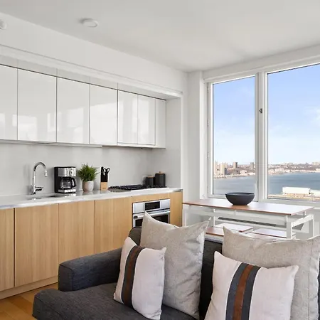 Stunning Luxe 1bd 1bath *
