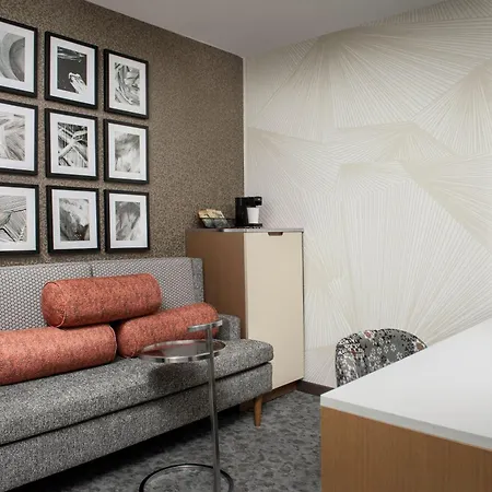 Springhill By Marriott Queens Hotel New York