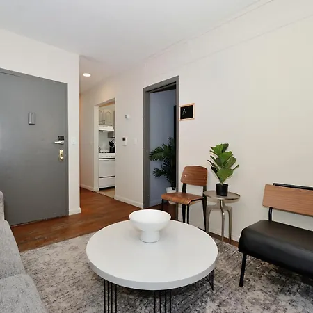 Monthly Nyc Rentals- Newly Designed 3 Bedroom Unit * New York
