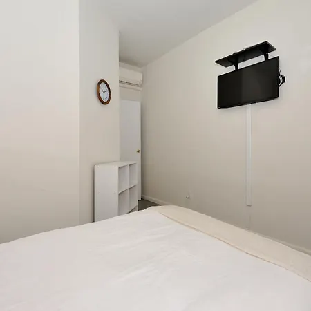 Monthly Nyc - Beautiful 3 Bedroom * New York